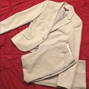 Express Design Studio light grey suit set